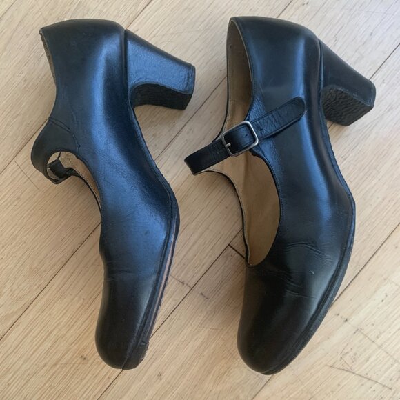 MENKES Black Leather Flamenco Shoes- Great Condition!! - Picture 3 of 6